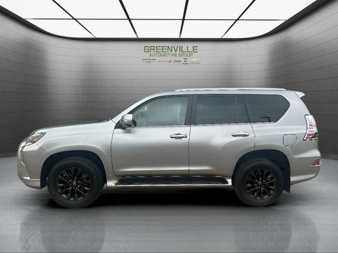 Used 2023 Lexus GX 460 Premium w/ Premium Package AWD/4WD image 8