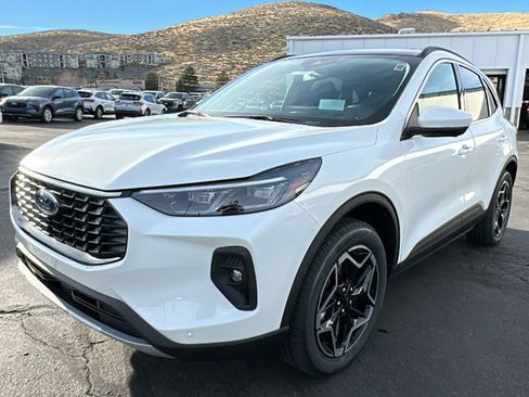 New 2026 Ford Escape Platinum w/ Premium Technology Package AWD/4WD image 7