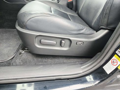 Used 2020 Toyota Tacoma TRD Off-Road w/ TRD Premium Off Road Package image 44