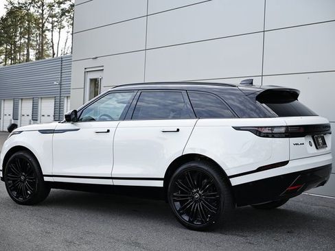 New 2026 Land Rover Range Rover Velar Dynamic SE image 8
