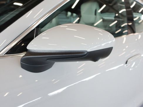 Certified 2023 Porsche Taycan 4S AWD/4WD image 24