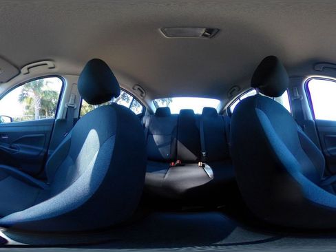 Used 2025 Nissan Versa SV image 42