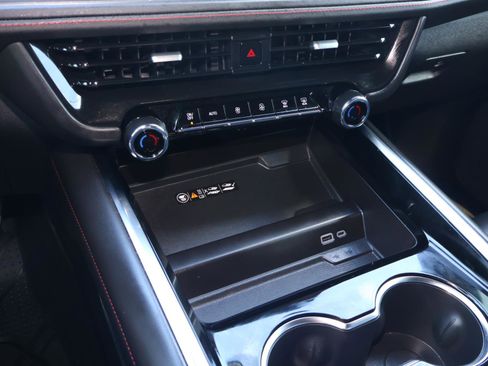 Used 2025 Chevrolet Tahoe RST w/ Comfort Package image 28