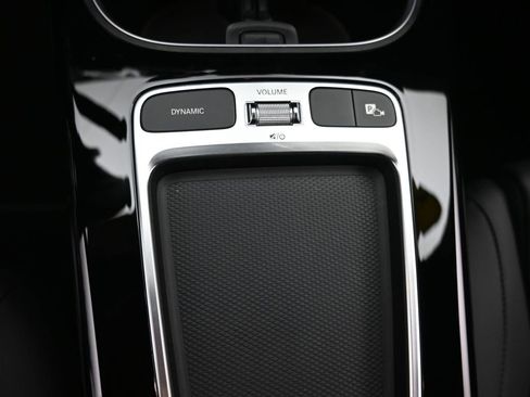 Used 2024 Mercedes-Benz CLA 250 4MATIC image 21