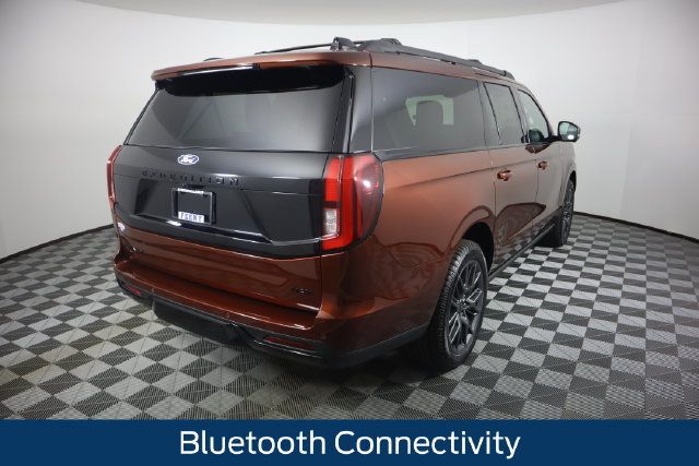 New 2027 Ford Expedition Max Platinum w/ Stealth Appearance Package AWD/4WD image 2
