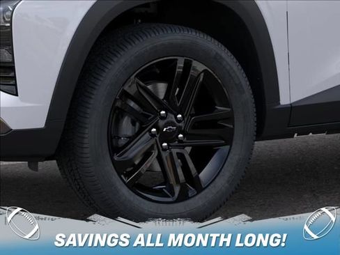 New 2026 Chevrolet Trax ACTIV w/ Sunroof Package FWD image 9