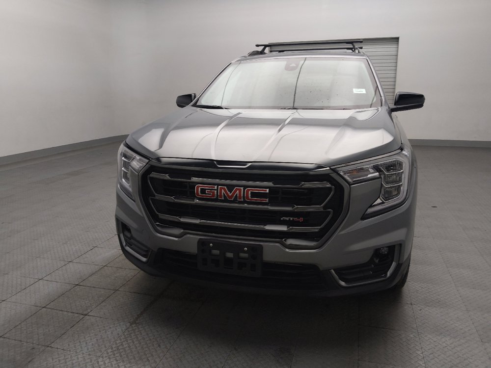 Used 2023 GMC Terrain AT4 AWD/4WD image 15