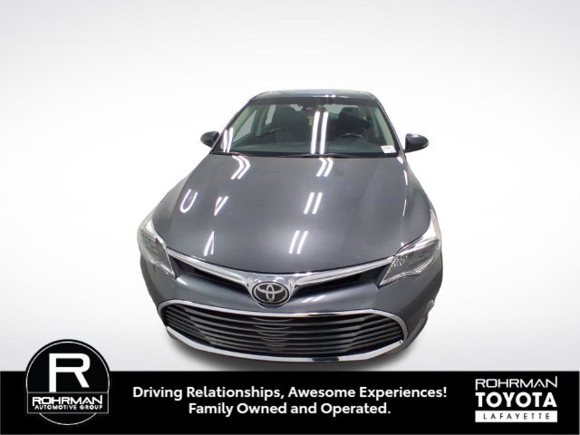 Used 2017 Toyota Avalon Limited w/ Carpet Mat Package FWD image 10
