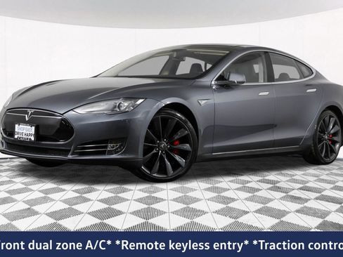 Used 2014 Tesla Model S RWD image 2