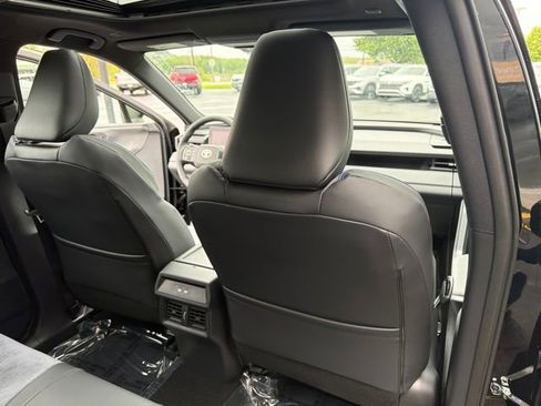 New 2026 Toyota RAV4 XSE AWD/4WD image 24
