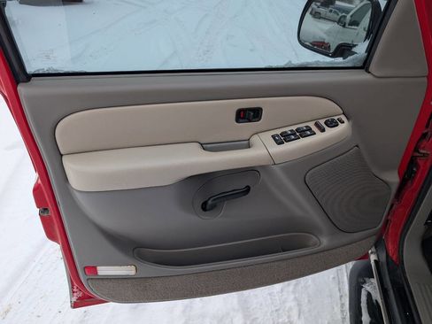 Used 2000 Chevrolet Tahoe LS w/ LS Preferred Equipment Group image 9