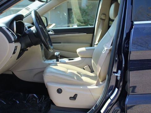 Used 2014 Jeep Grand Cherokee Limited image 10