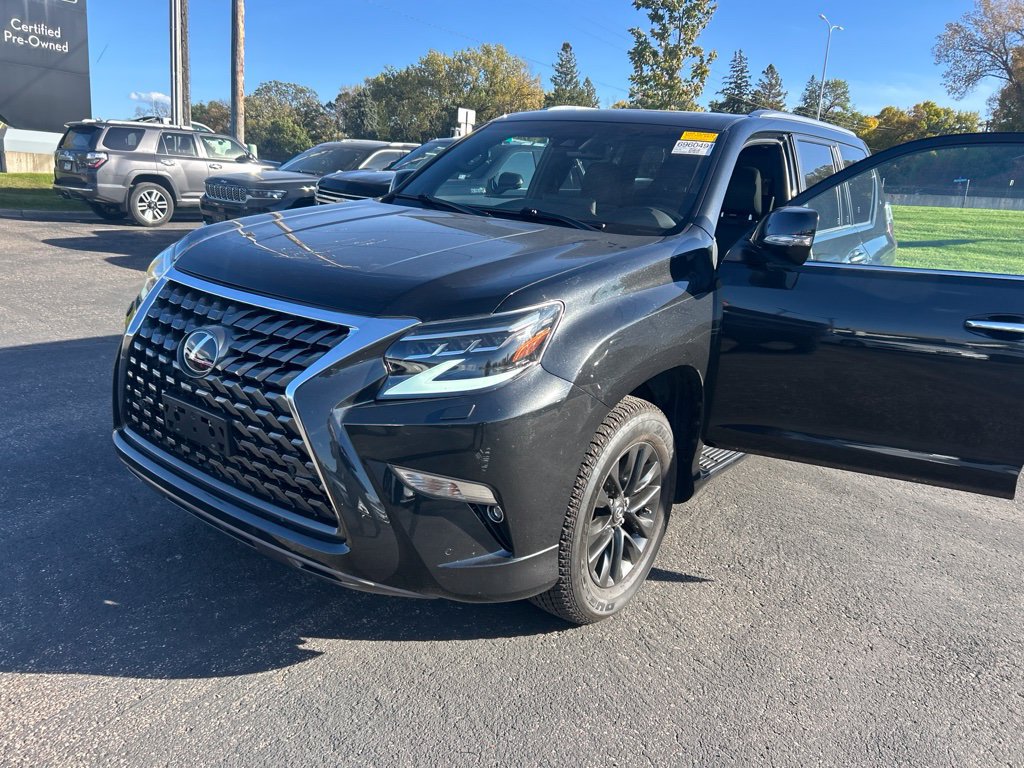 Used 2022 Lexus GX 460 Premium w/ Premium Package AWD/4WD image 6