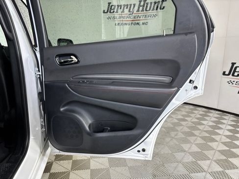 Used 2024 Dodge Durango GT RWD image 27