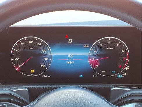 Used 2024 Mercedes-Benz GLB 250 image 29