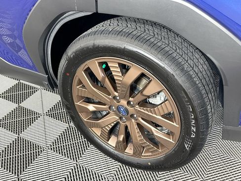 Used 2025 Subaru Forester Sport image 38