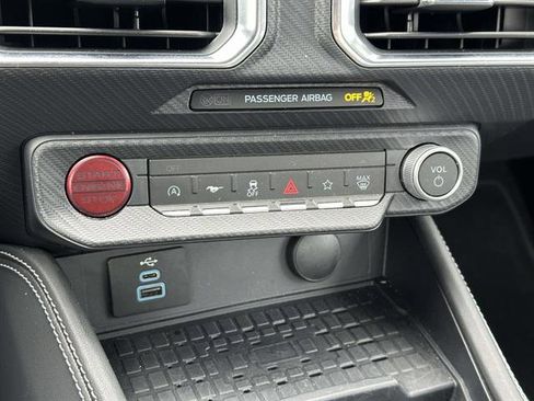 Used 2024 Ford Mustang Premium image 18