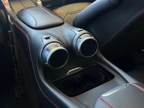 Used 2018 Ferrari GTC4Lusso T image 26