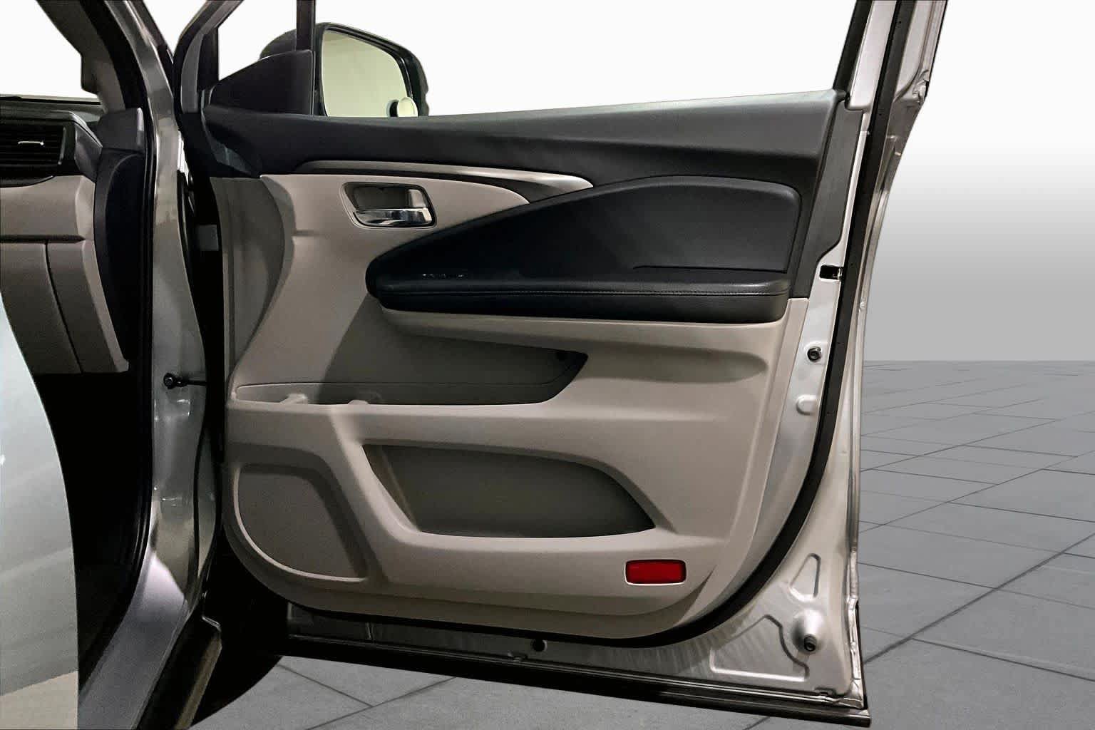 Used 2019 Honda Pilot EX-L image 22
