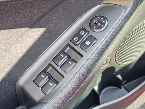 Used 2016 Kia Forte LX w/ LX Popular Plus Package FWD image 21