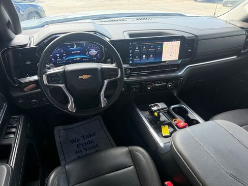 Used 2023 Chevrolet Silverado 1500 LTZ w/ LTZ Convenience Package II image 11