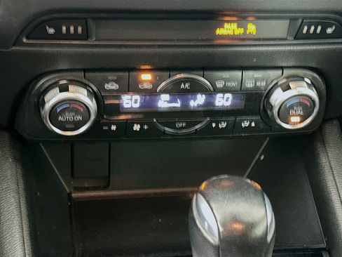 Used 2017 MAZDA CX-5 Touring image 23