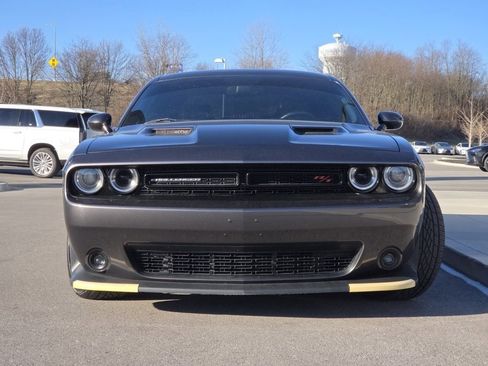 Used 2015 Dodge Challenger R/T Scat Pack w/ Leather Interior Group image 3