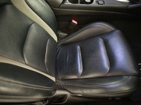Used 2023 Chevrolet Camaro LT RWD image 19