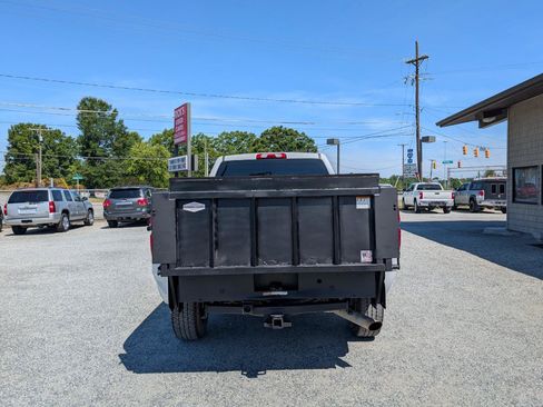 Used 2018 Chevrolet Silverado 2500 W/T RWD image 8