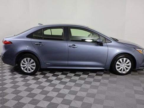 Used 2024 Toyota Corolla LE image 9