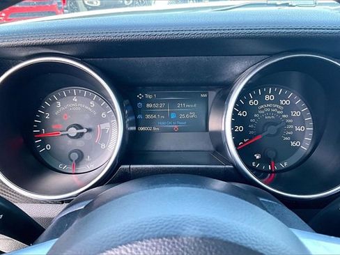 Used 2018 Ford Mustang Coupe image 17
