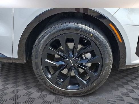Certified 2023 Kia Sorento SX AWD/4WD image 10