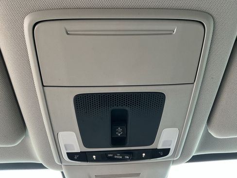 Used 2024 Honda CR-V EX image 31