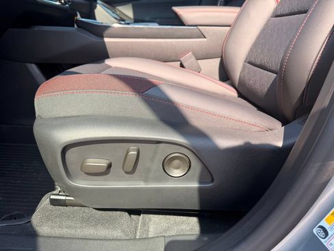 New 2027 Chevrolet Equinox RS w/ Safety and Technology Package AWD/4WD image 31