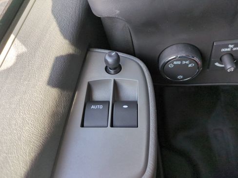 New 2026 Chevrolet Express 2500 w/ Driver Convenience Package RWD image 23