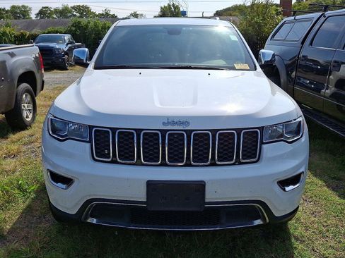 Used 2022 Jeep Grand Cherokee Limited image 3