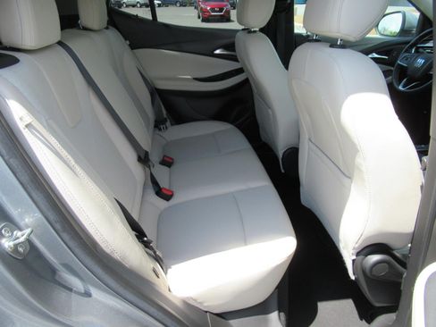 Used 2024 Buick Encore GX Preferred w/ Advanced Technology Package FWD image 28