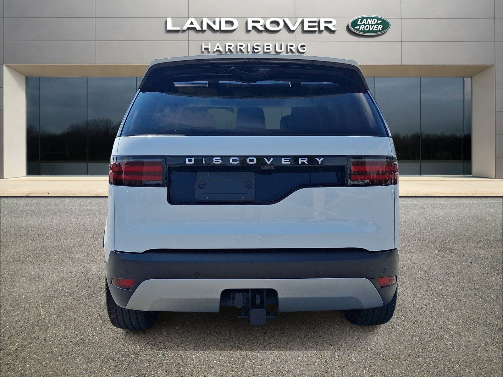 Used 2026 Land Rover Discovery S AWD/4WD image 3