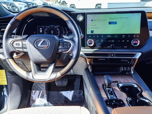 Used 2023 Lexus RX 350 Premium Plus w/ Cold Area Package FWD image 3