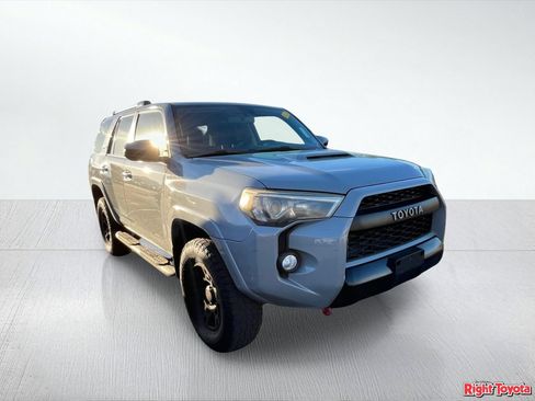 Certified 2017 Toyota 4Runner TRD Pro AWD/4WD image 5