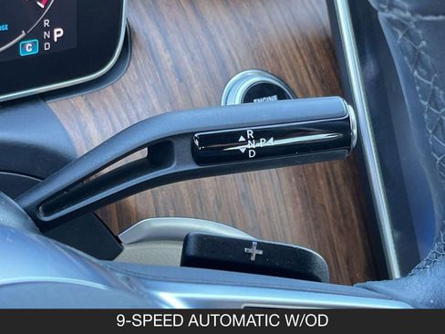 Used 2024 Mercedes-Benz C 300 4MATIC Sedan image 16