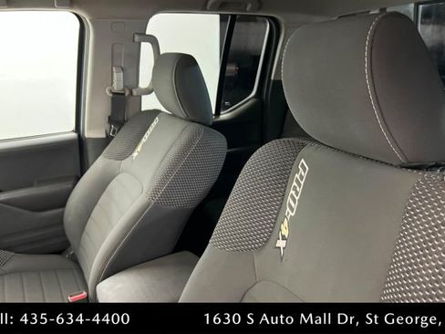 Used 2018 Nissan Frontier PRO-4X AWD/4WD image 16