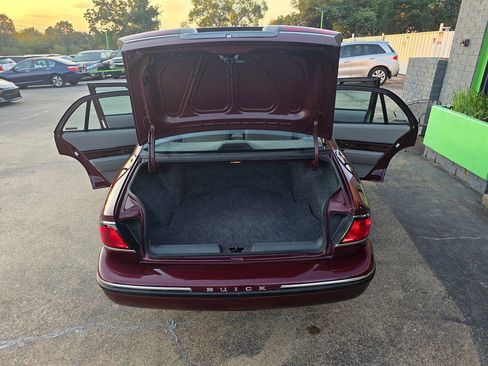 Used 1999 Buick Le Sabre Custom FWD image 48