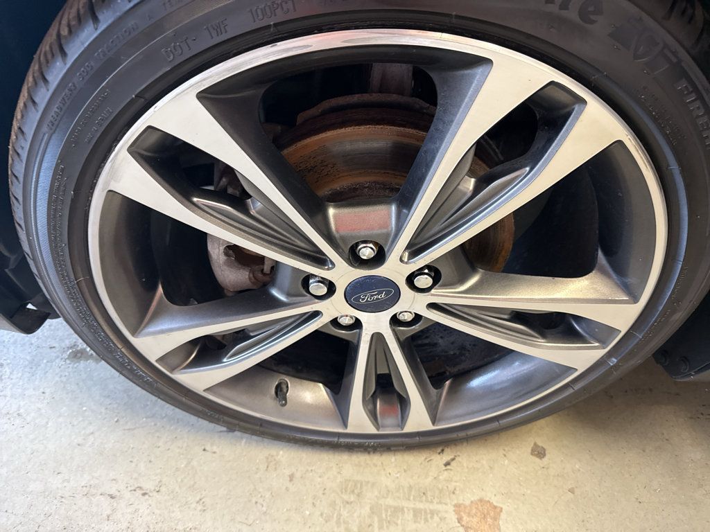 Used 2017 Ford Fusion Titanium AWD/4WD image 32