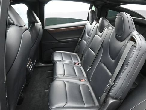 Used 2021 Tesla Model X Long Range AWD/4WD image 27