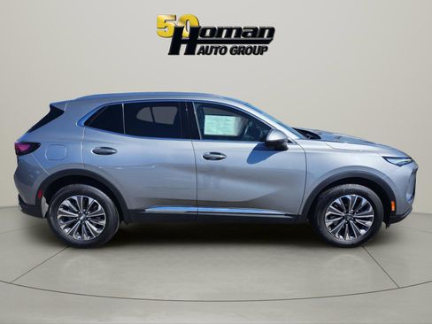 Used 2025 Buick Envision Preferred AWD/4WD image 6