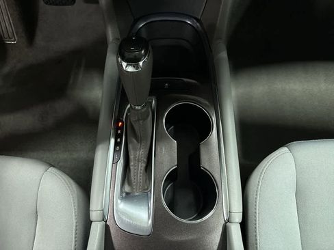 Used 2018 Chevrolet Malibu LT image 30