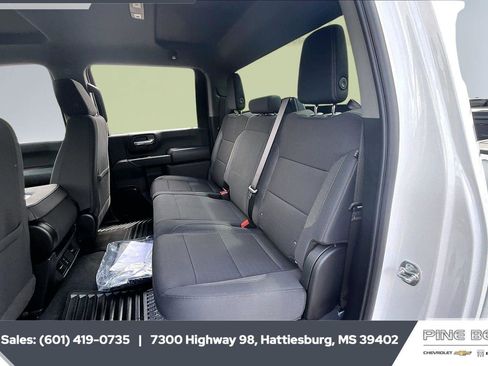 New 2026 Chevrolet Silverado 2500 Custom w/ Custom Value Package AWD/4WD image 20