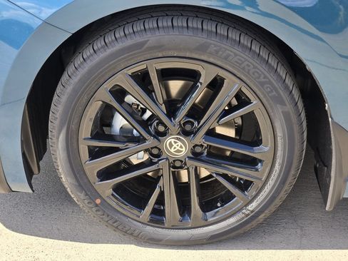 New 2026 Toyota Camry SE w/ Convenience Package FWD image 8