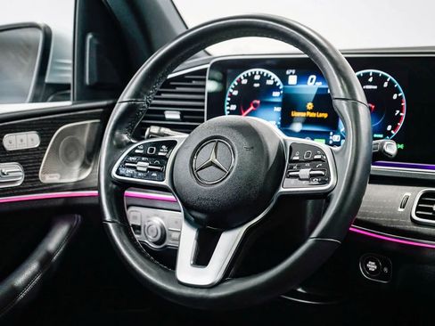 Used 2022 Mercedes-Benz GLS 450 4MATIC image 15